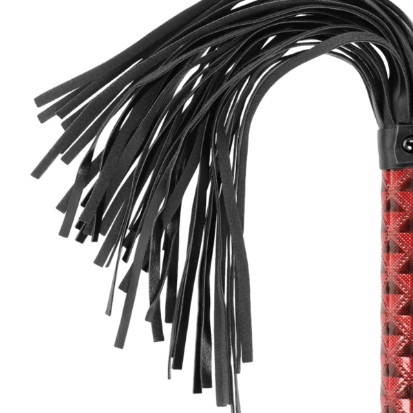 BEGME - FLOGGER DE COURO VEGANO EDIO VERMELHA - Image 3