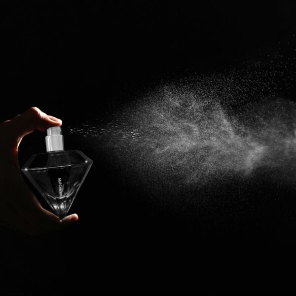 OLHO DE AMOR - MATCHMAKER BLACK DIAMOND LGBTQ PERFUME FEROMONES PARA ELE 30 ML - Image 4